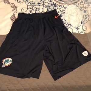 Miami Dolphins men’s Nike Shorts. Medium.